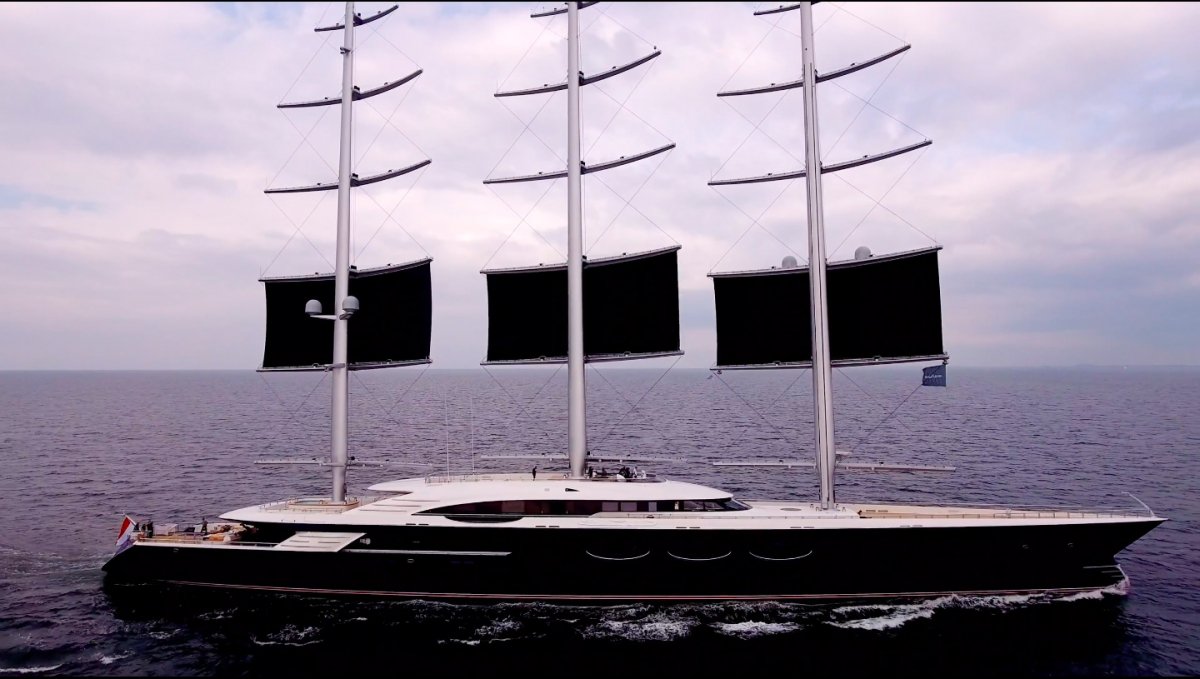 sailing yacht black pearl charter